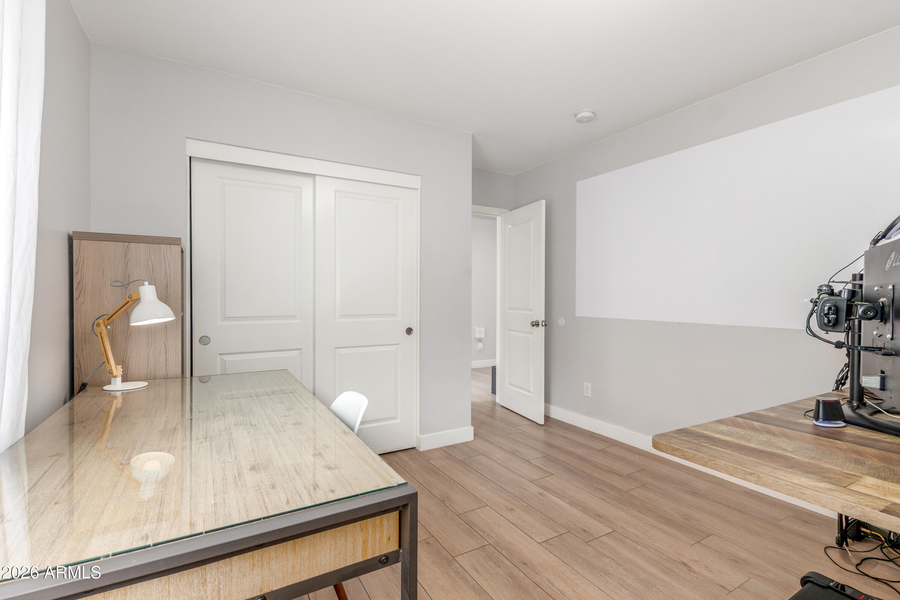 728 East State Avenue Phoenix, AZ 85020 - Photo 17 of 29 Room