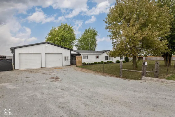 $290,000 | 10417 Highway 109, Pendleton, IN 46064