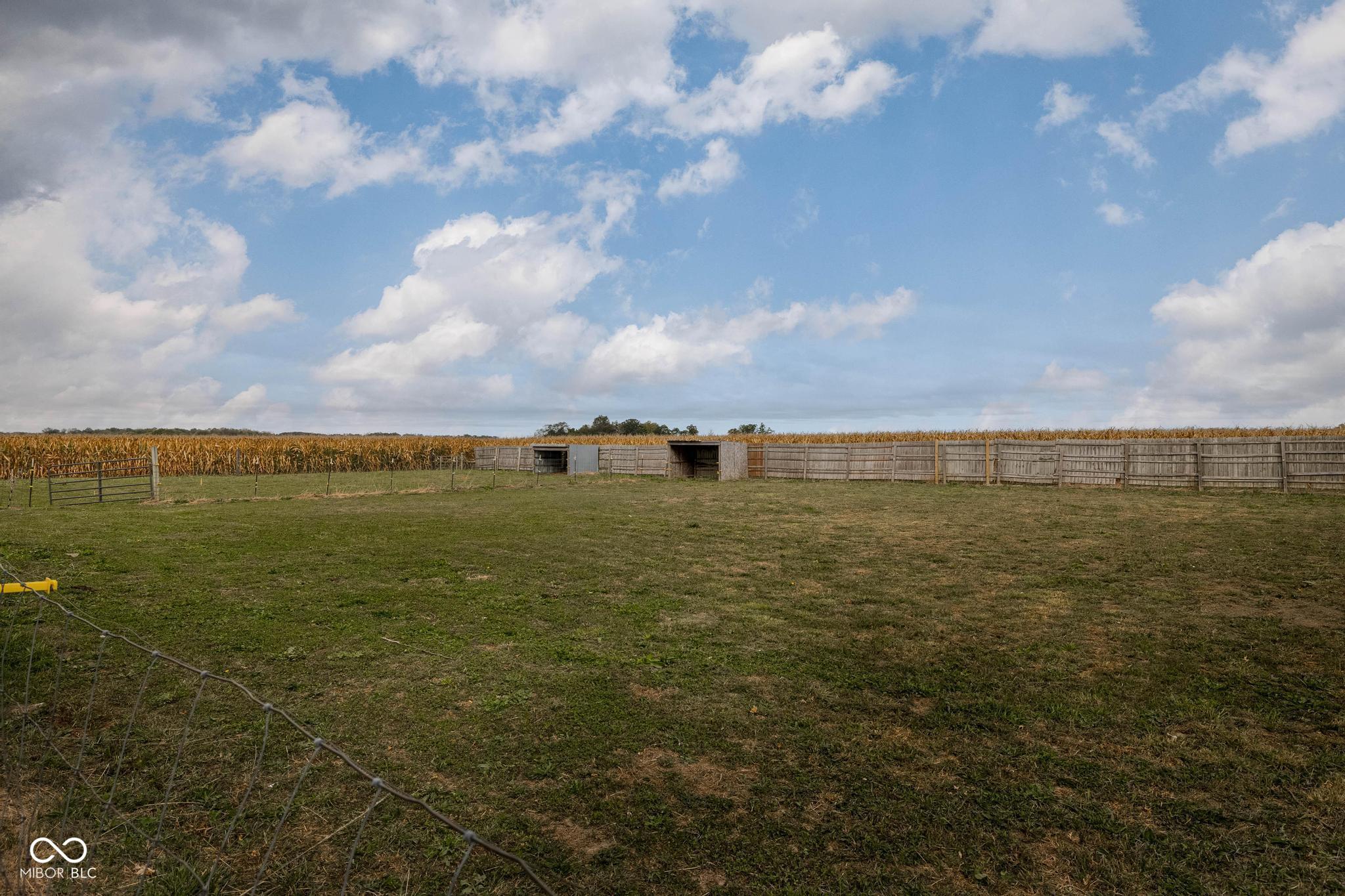 10417 Highway 109 Pendleton, IN 46064 - Photo 16 of 63