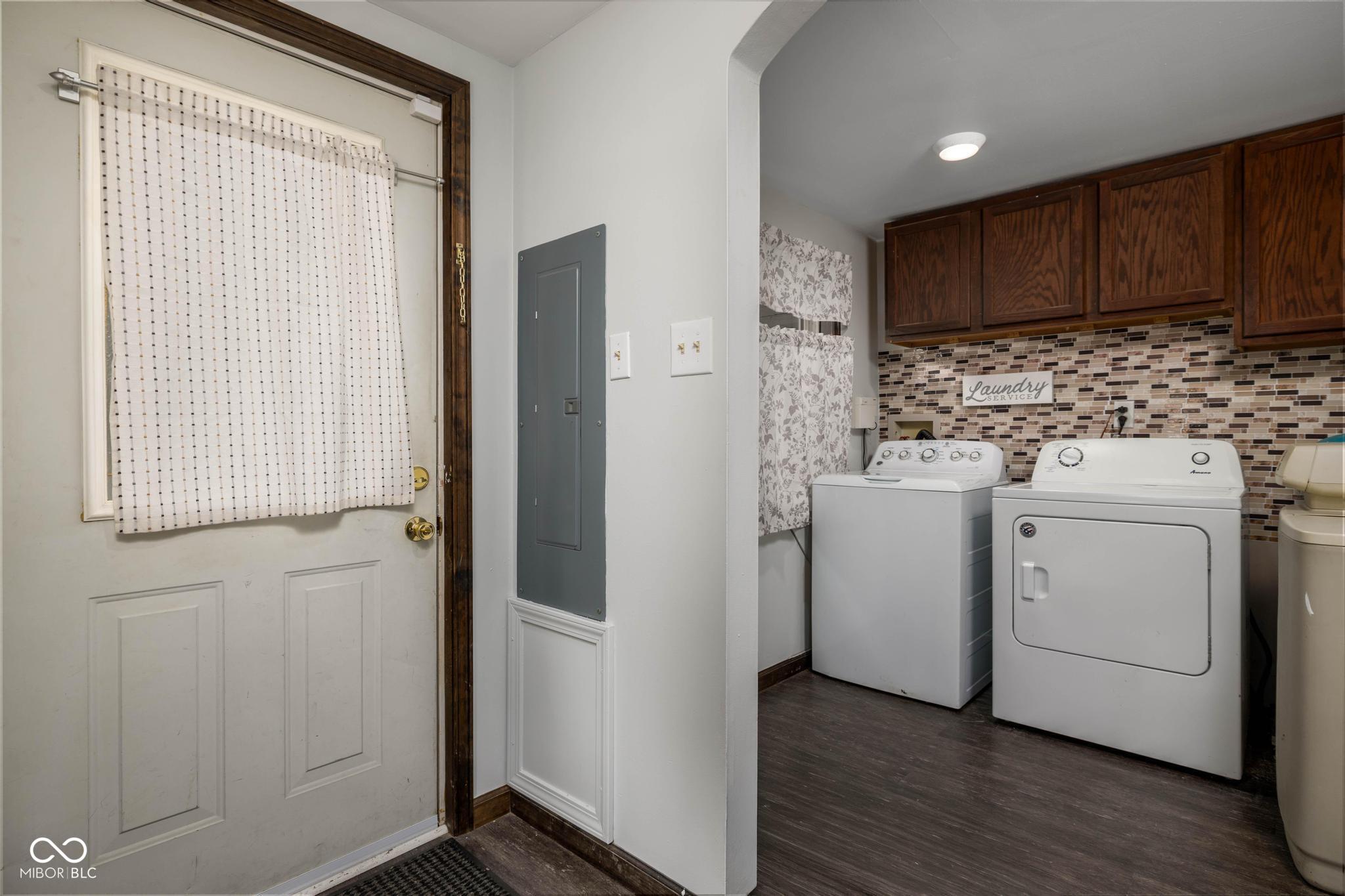 10417 Highway 109 Pendleton, IN 46064 - Photo 24 of 63