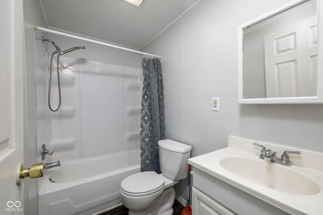 $299,000 | 10417 Highway 109, Pendleton, IN 46064