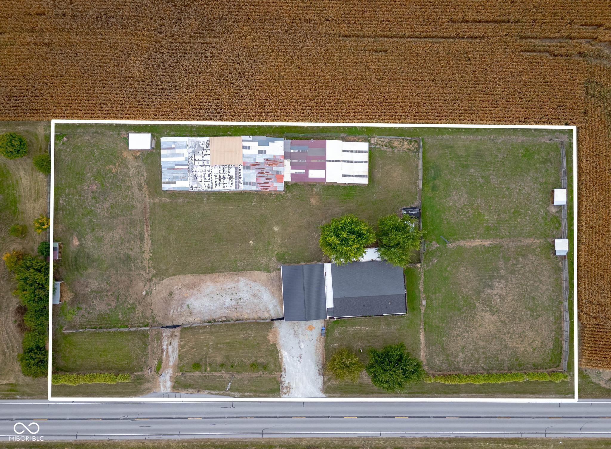 10417 Highway 109 Pendleton, IN 46064 - Photo 6 of 63