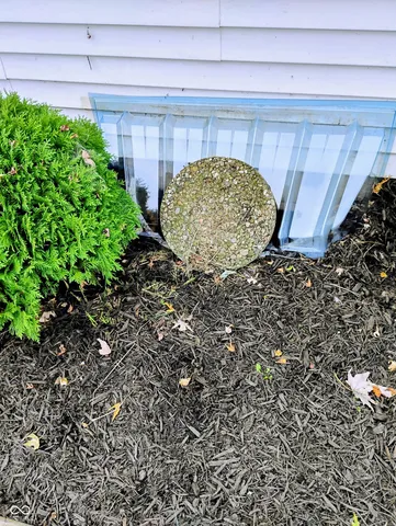 $299,000 | 10417 Highway 109, Pendleton, IN 46064