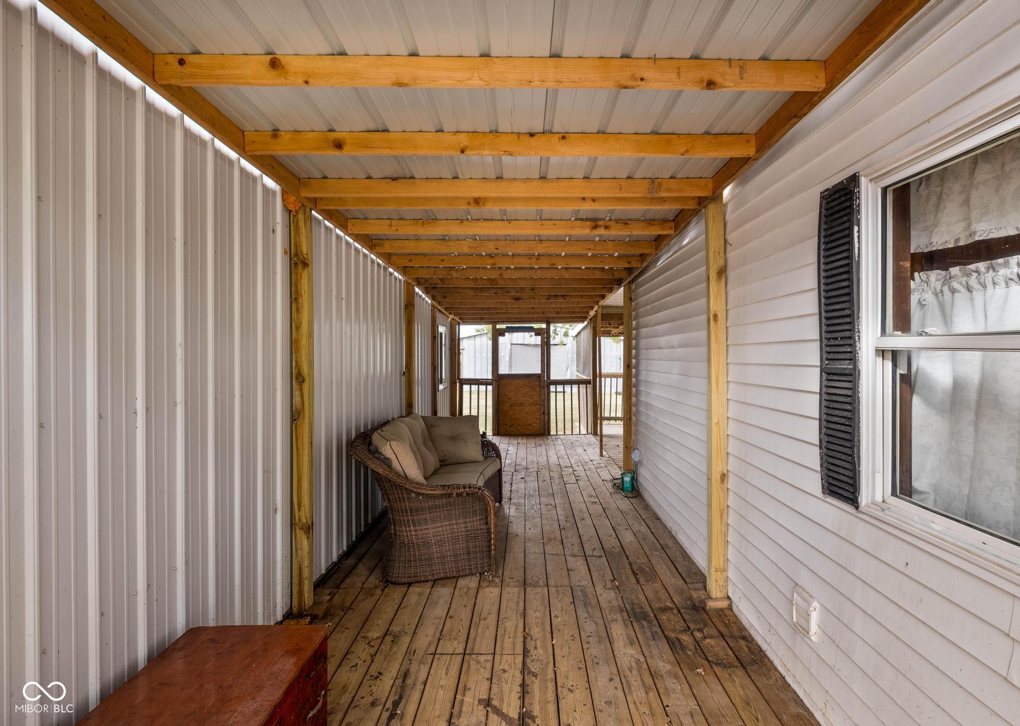 10417 Highway 109 Pendleton, IN 46064 - Photo 8 of 63