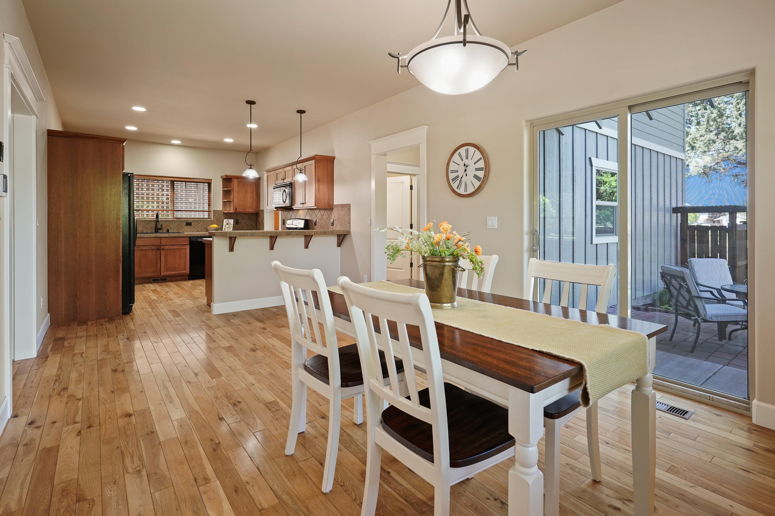 62777 Hawkview Road Bend, OR 97701 - Photo 13 of 41 DSC00258