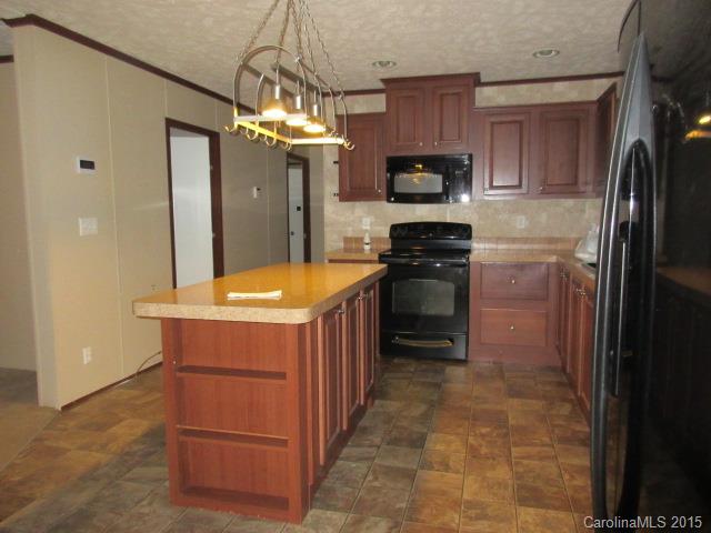 4035 Buffalo Shoals Road Maiden, NC 28650 - Photo 11 of 24 Gallery Image 11