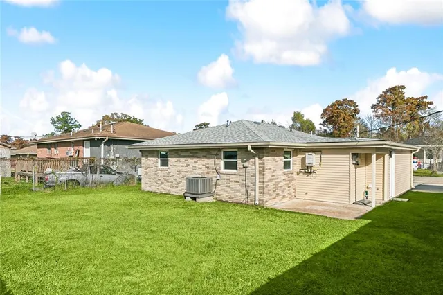 $199,000 | 1608 Redwood Drive, Harvey, LA 70058