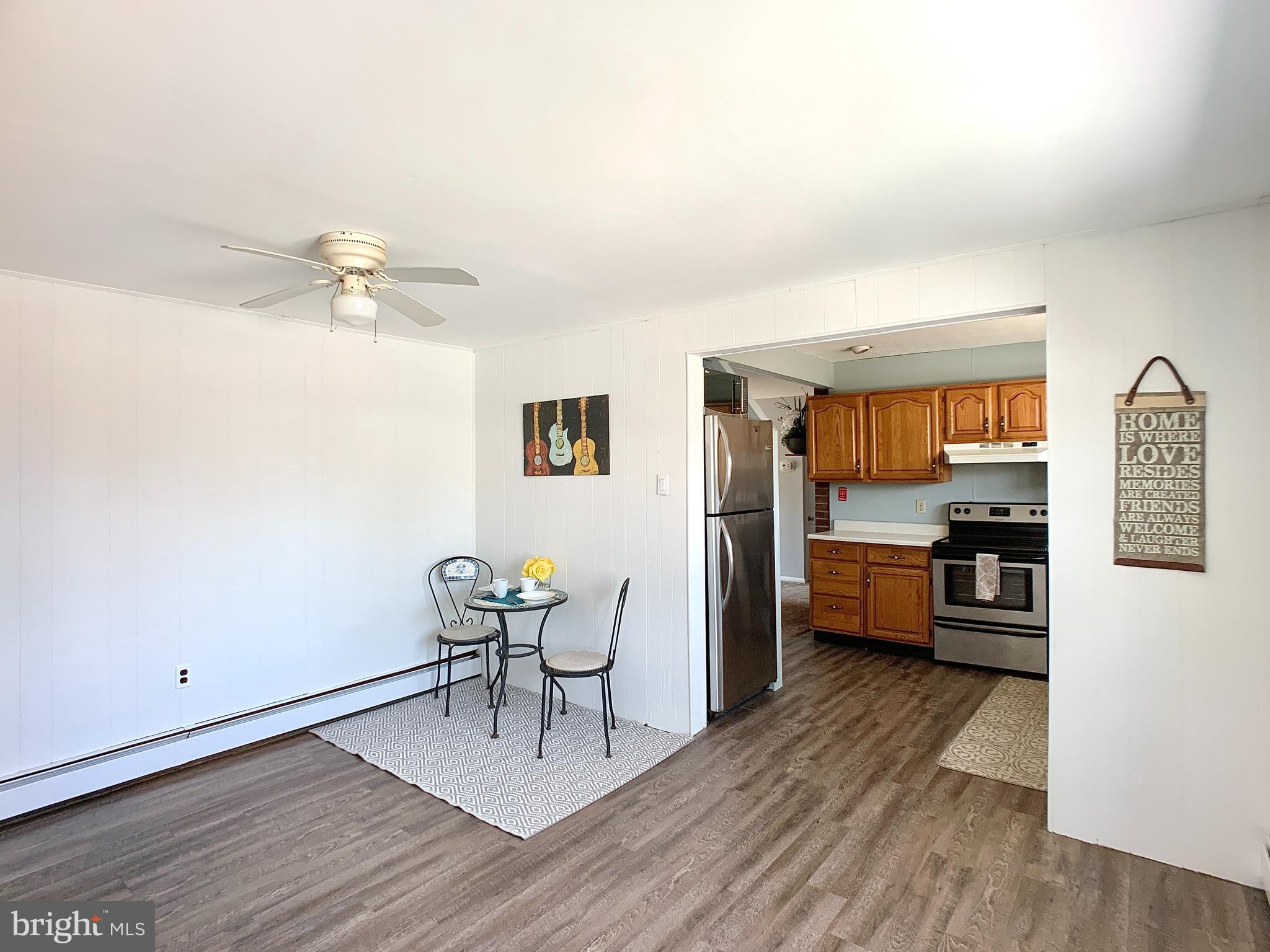 74 Goldengate Road Levittown, PA 19057 - Photo 5 of 27 Entrance into dining room and kitchen