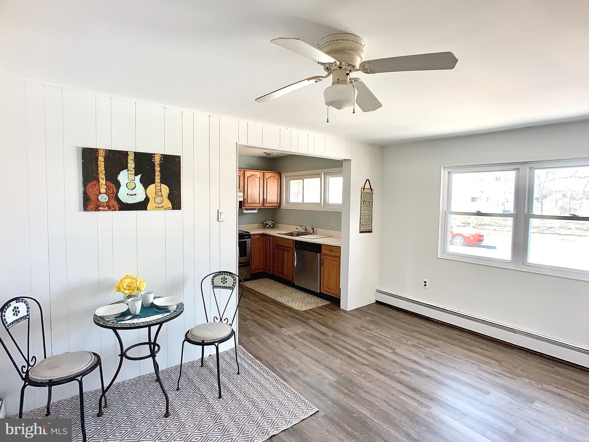 74 Goldengate Road Levittown, PA 19057 - Photo 7 of 27