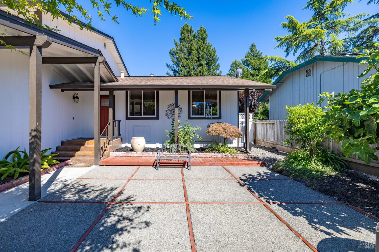 4480 Fairway Drive Rohnert Park, CA 94928 - Photo 12 of 68