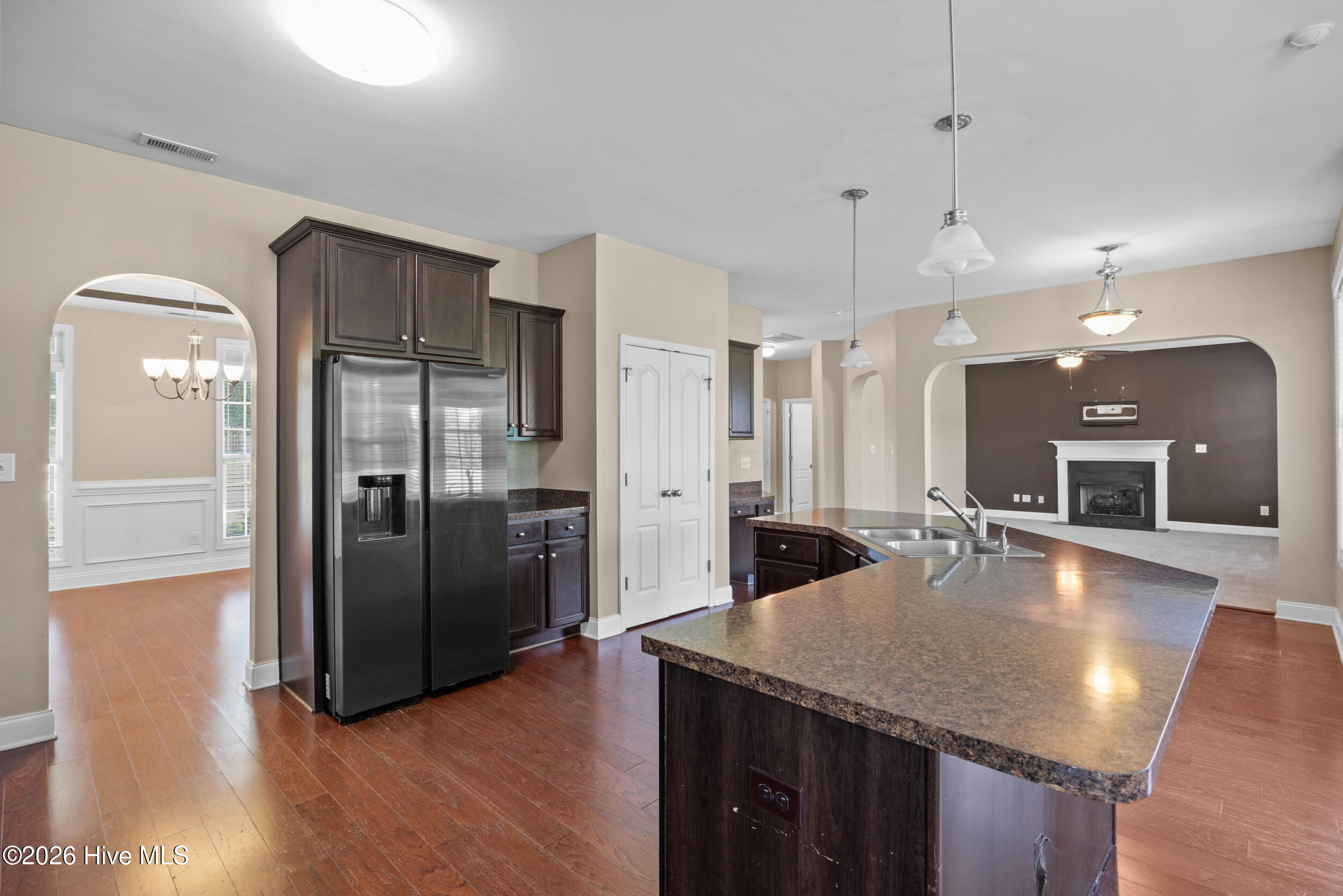180 River Winding Road Jacksonville, NC 28540 - Photo 18 of 63 Gallery Image 18