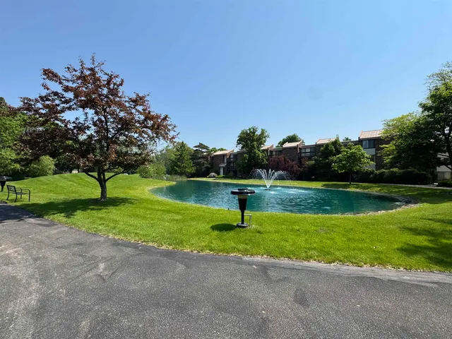 $139,900 | 2470 Good Hope Road, Unit 168, Glendale, WI 53209