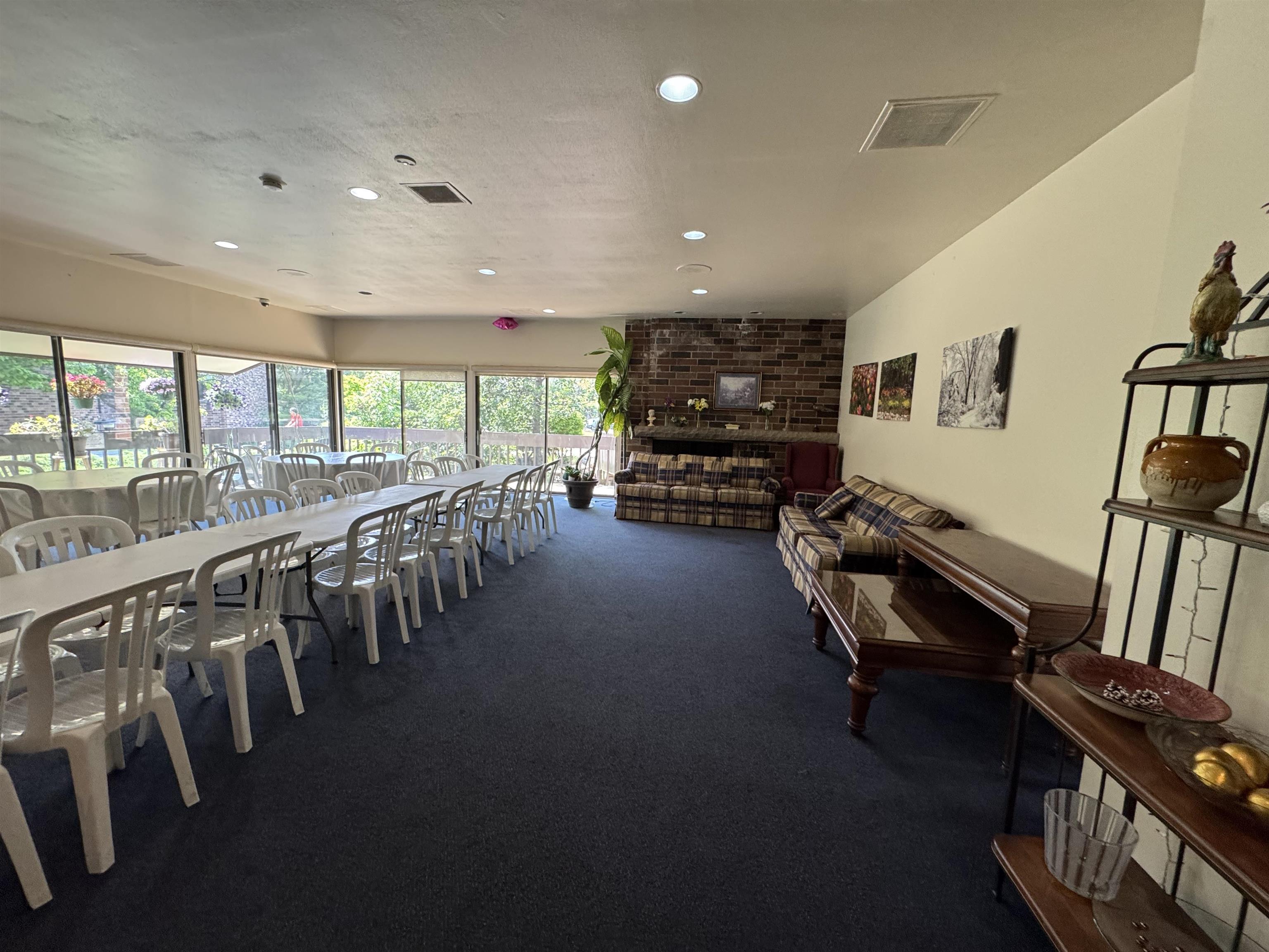 2470 Good Hope Road, Unit 168 Glendale, WI 53209 - Photo 4 of 28