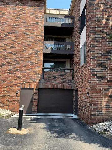 $139,900 | 2470 Good Hope Road, Unit 168, Glendale, WI 53209