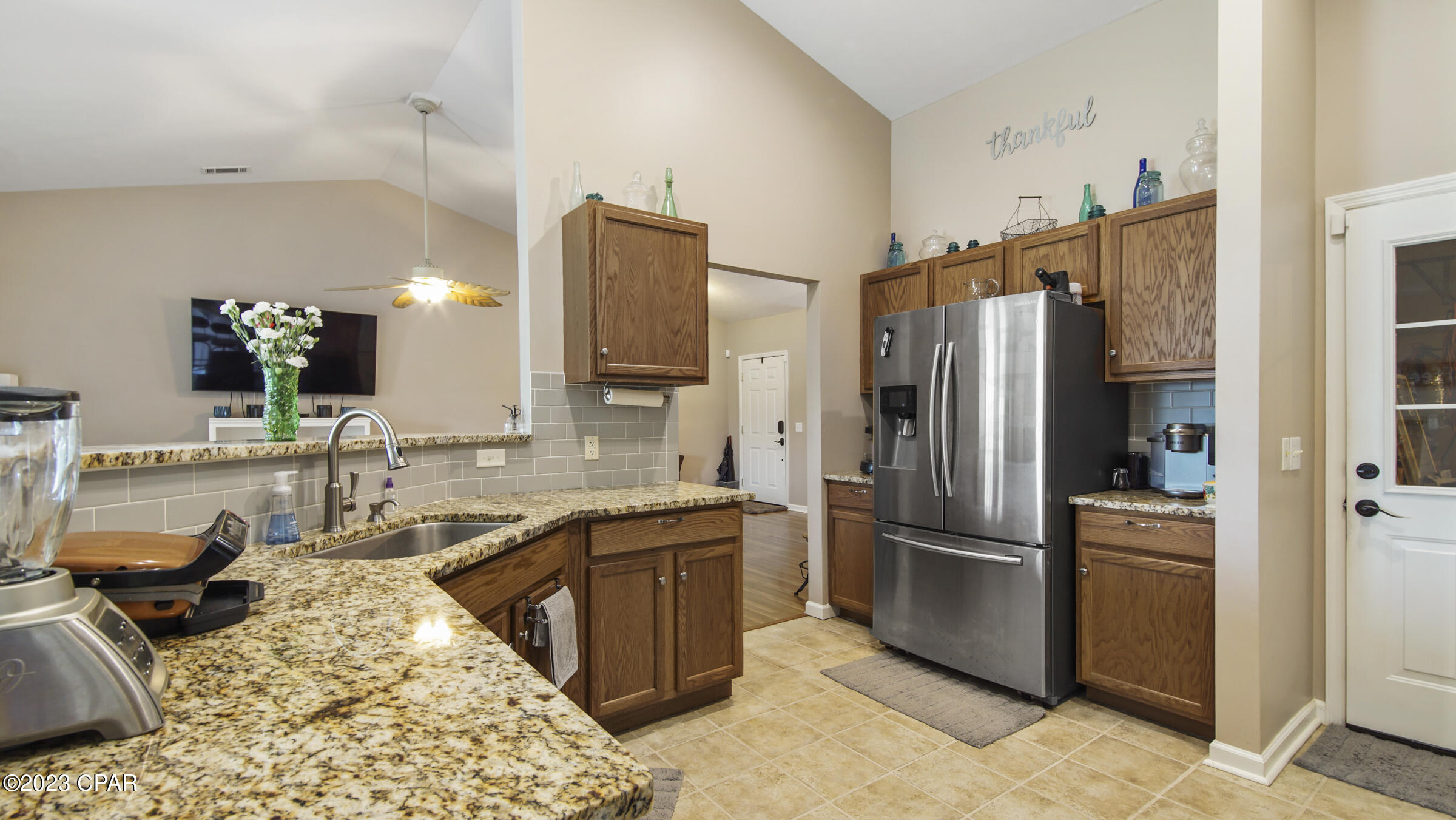 4019 Comanche Road Caryville, FL 32427 - Photo 16 of 40