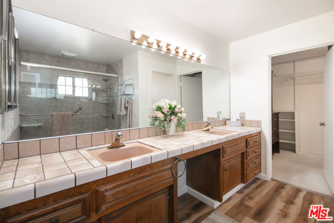 44120 Planet Circle Lancaster, CA 93536 - Photo 16 of 46