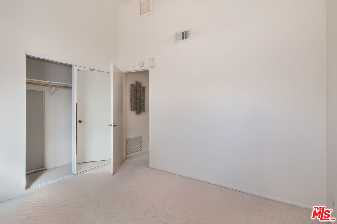 44120 Planet Circle Lancaster, CA 93536 - Photo 26 of 46