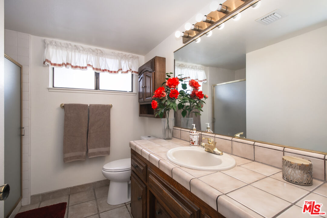 44120 Planet Circle Lancaster, CA 93536 - Photo 28 of 46