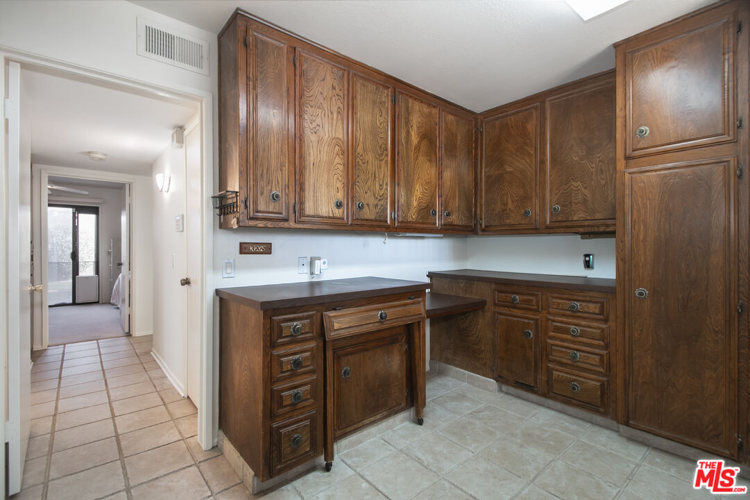 44120 Planet Circle Lancaster, CA 93536 - Photo 32 of 46