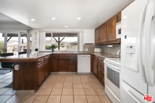 $649,000 | 44120 Planet Circle, Lancaster, CA 93536