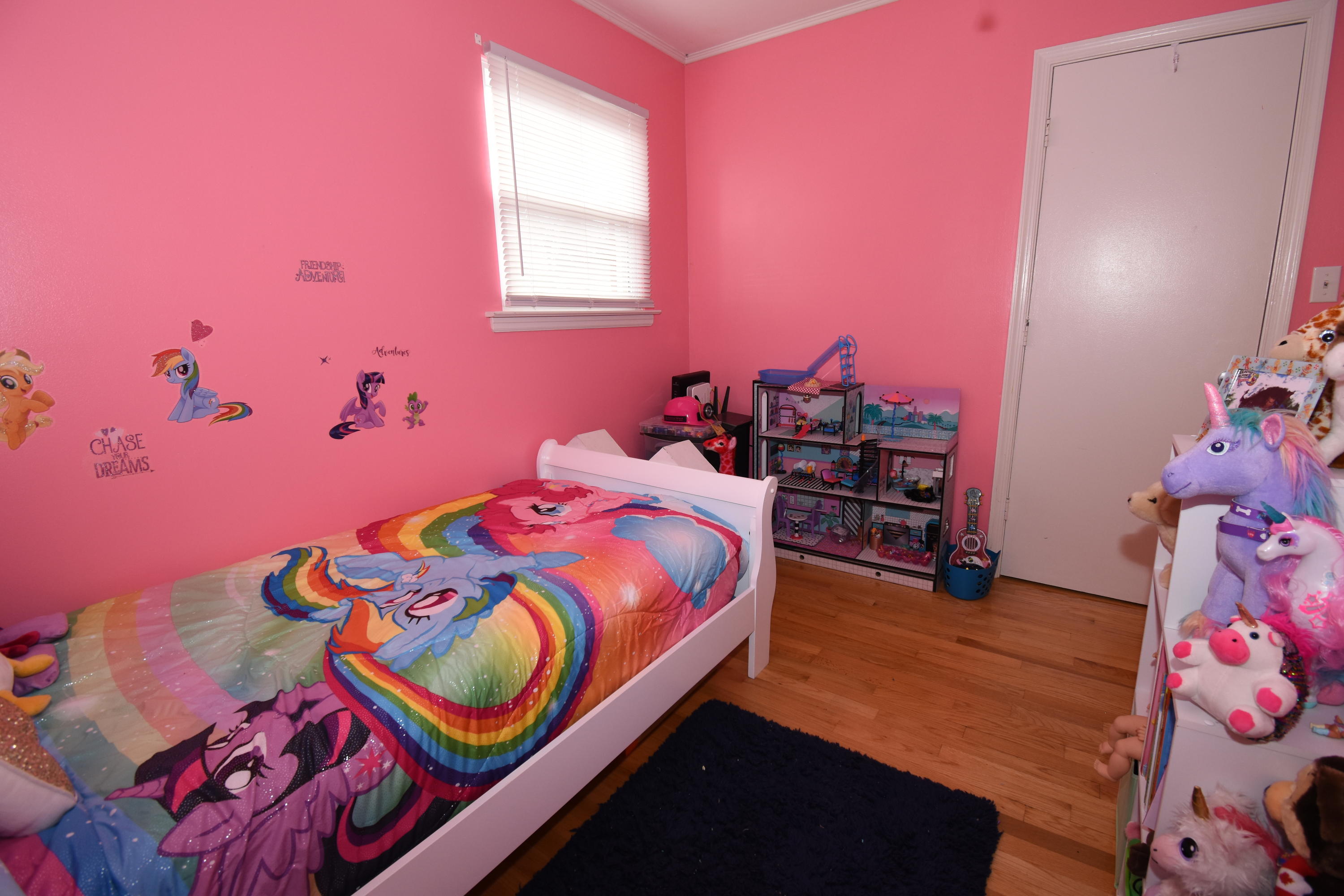 635 Ramada Road Vinton, VA 24179 - Photo 19 of 38 a bedroom with a bed and a dresser
