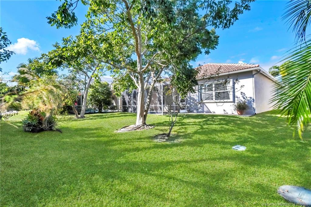 2666 Southeast Stonebriar Way Stuart, FL 34997 - Photo 31 of 45