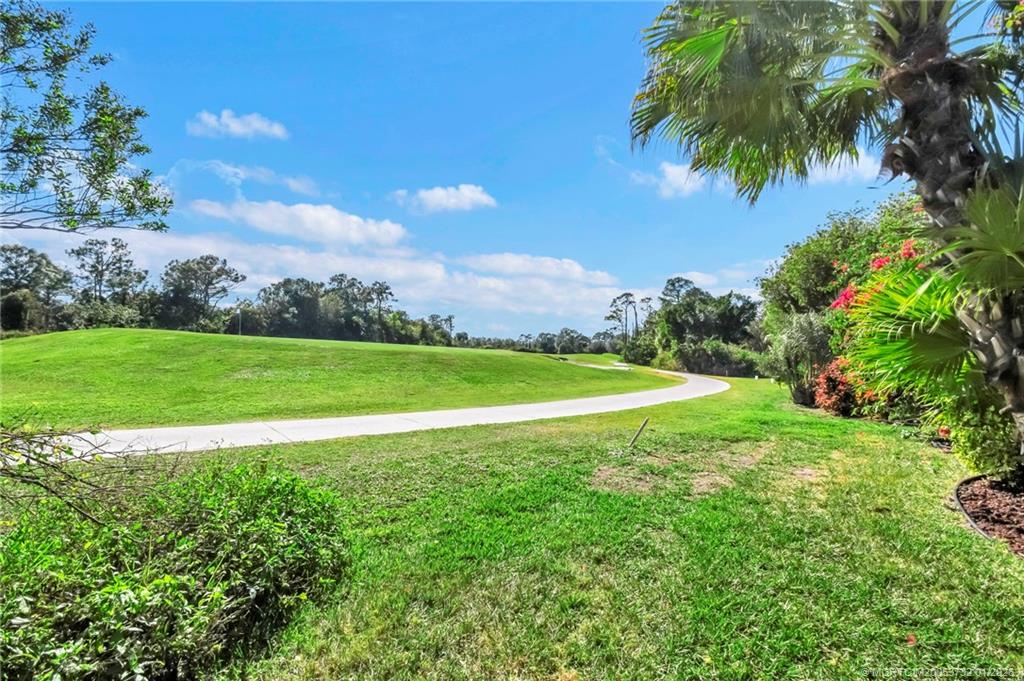 2666 Southeast Stonebriar Way Stuart, FL 34997 - Photo 33 of 45