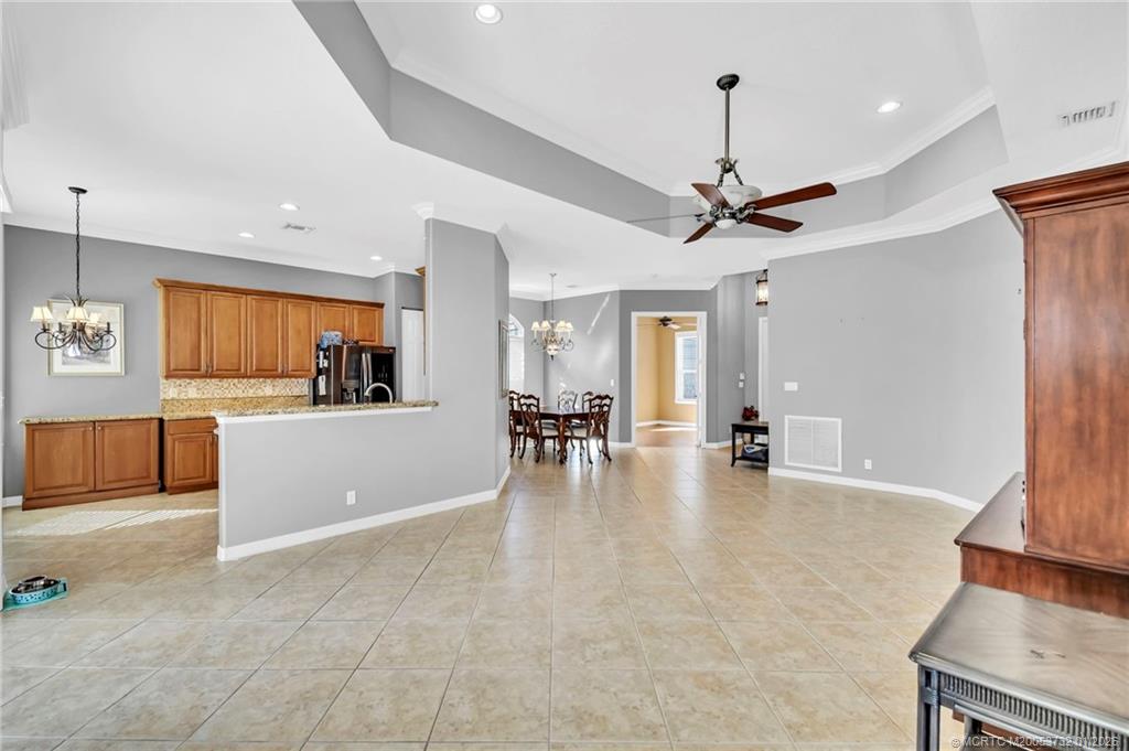 2666 Southeast Stonebriar Way Stuart, FL 34997 - Photo 9 of 45