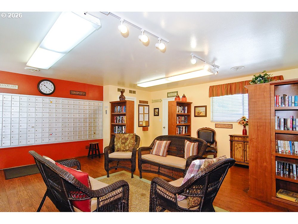 1475 Green Acres Road, Unit 105 Eugene, OR 97408 - Photo 14 of 18
