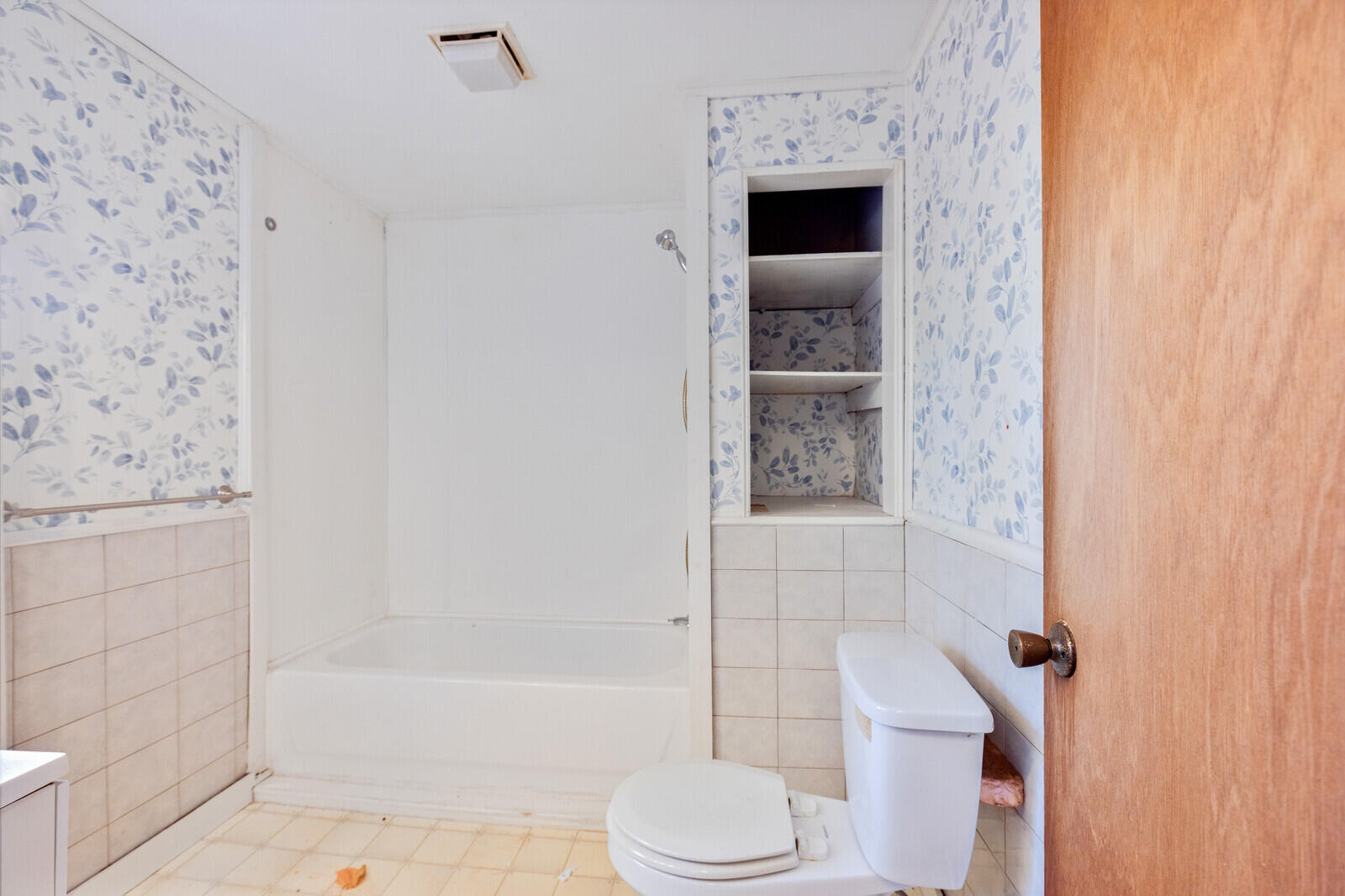 21 Water Street Clinton, ME 04927 - Photo 20 of 41 23_BP5A0058_mls