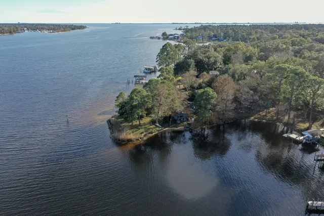 $474,900 | 404 Seville Circle, Niceville, FL 32578