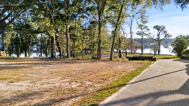 $474,900 | 404 Seville Circle, Niceville, FL 32578