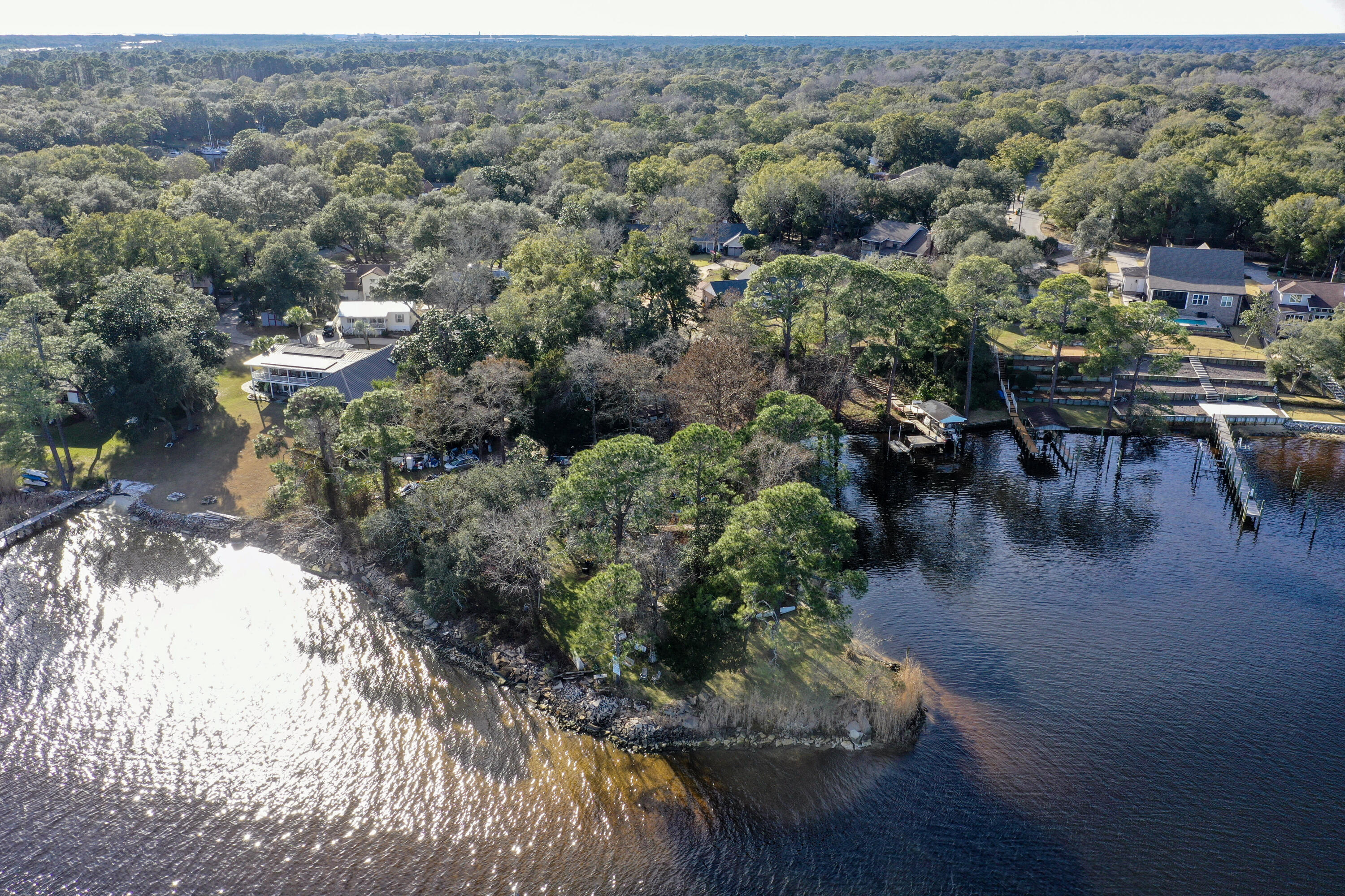 404 Seville Circle Niceville, FL 32578 - Photo 9 of 28 9FF2E26EDDC91A28E8D3D50D05ADB767