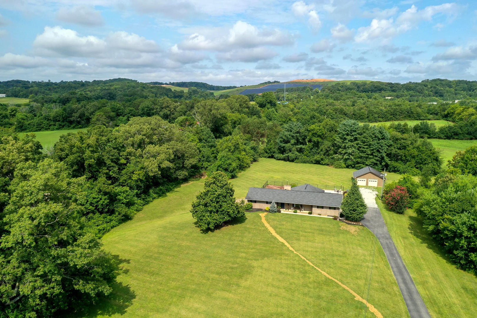 436 County Farm Road Friendsville, TN 37737 - Photo 3 of 40 Gallery Image 3