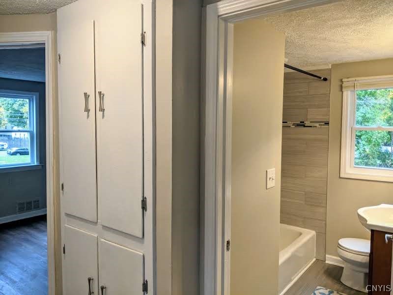 1004 Buckley Road Salina, NY 13088 - Photo 16 of 45 Good size built in linen closet