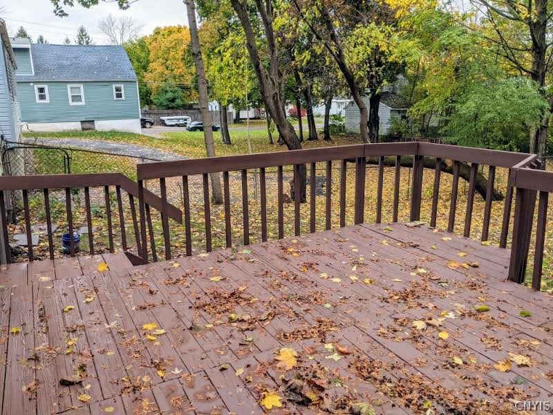 1004 Buckley Road Salina, NY 13088 - Photo 37 of 45 Grand size deck!