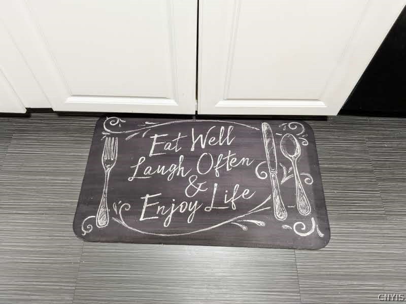 1004 Buckley Road Salina, NY 13088 - Photo 7 of 45 Newer flooring in the kitchen!