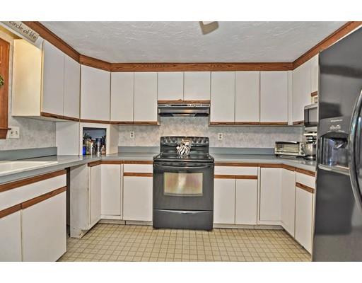 362 Chocolog Road Uxbridge, MA 01569 - Photo 4 of 21 Gallery Image 4