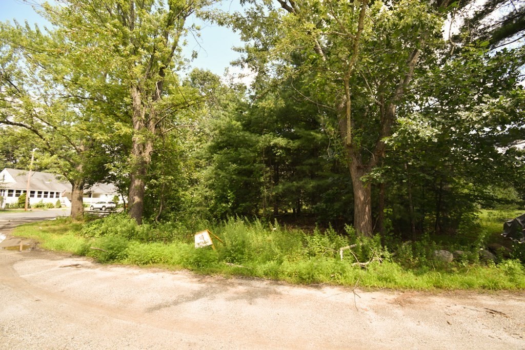 21 Camp Jahn Road Southampton, MA 01073 - Photo 4 of 8 Gallery Image 4