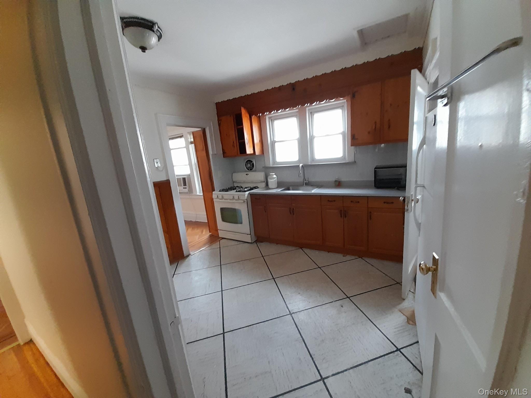 159-32 Normal Road, Unit 2 Queens, NY 11432 - Photo 13 of 13