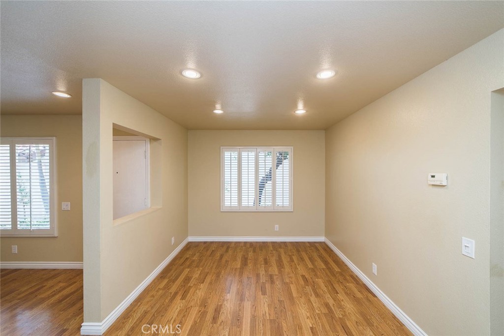 25 Filare Irvine, CA 92620 - Photo 19 of 42