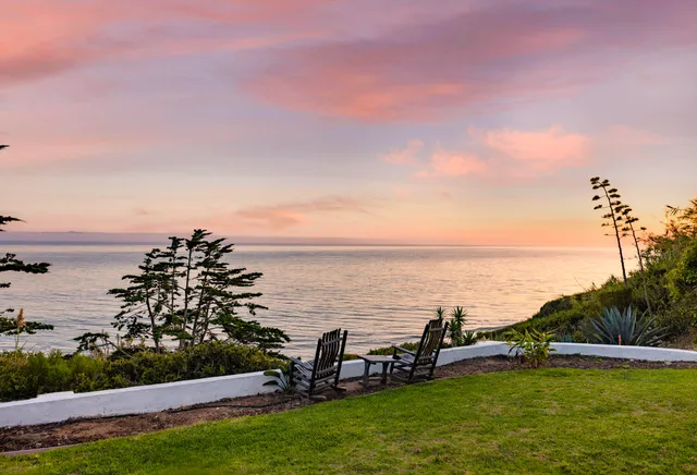 $3,950,000 | 1919 El Camino De La Luz, Santa Barbara, CA 93109