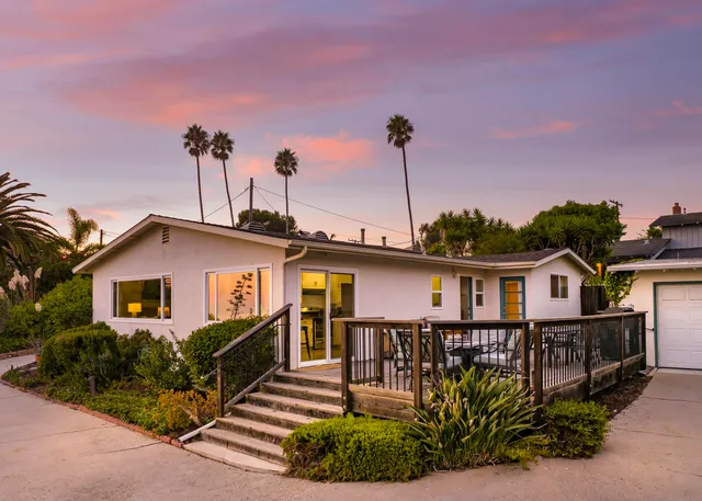 $3,950,000 | 1919 El Camino De La Luz, Santa Barbara, CA 93109