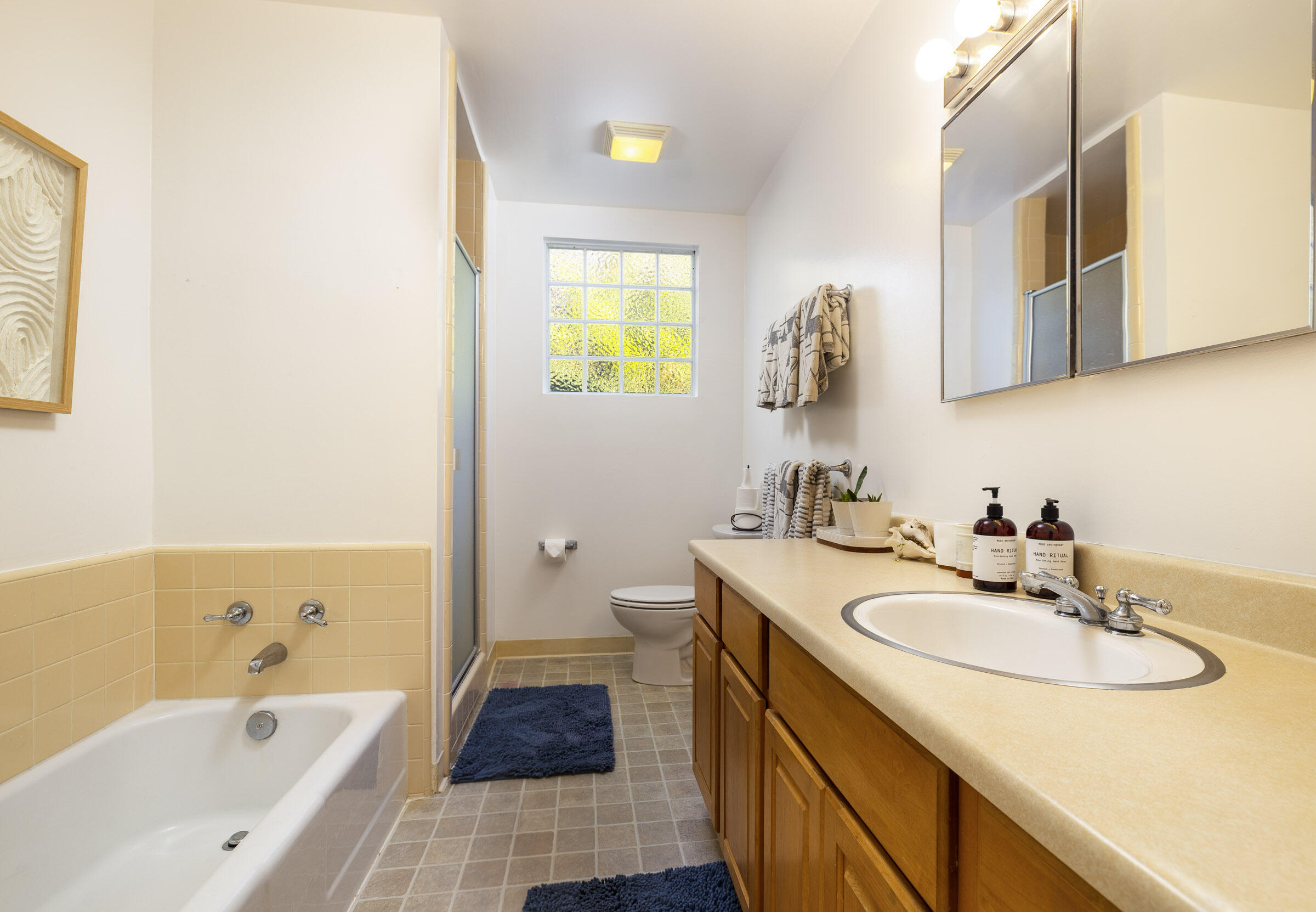 1919 El Camino De La Luz Santa Barbara, CA 93109 - Photo 23 of 28 a bathroom with a sink and a bathtub