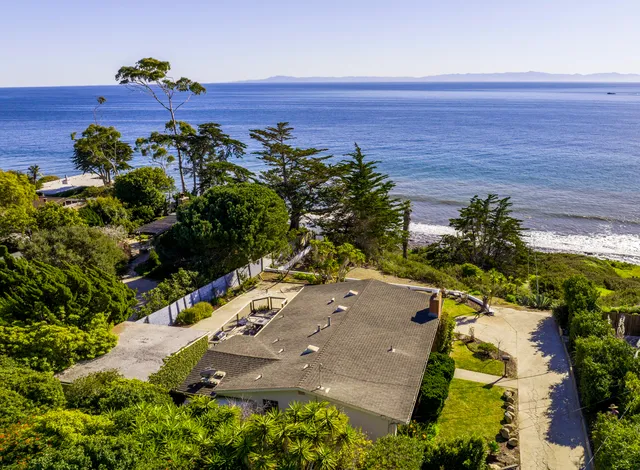 $3,950,000 | 1919 El Camino De La Luz, Santa Barbara, CA 93109