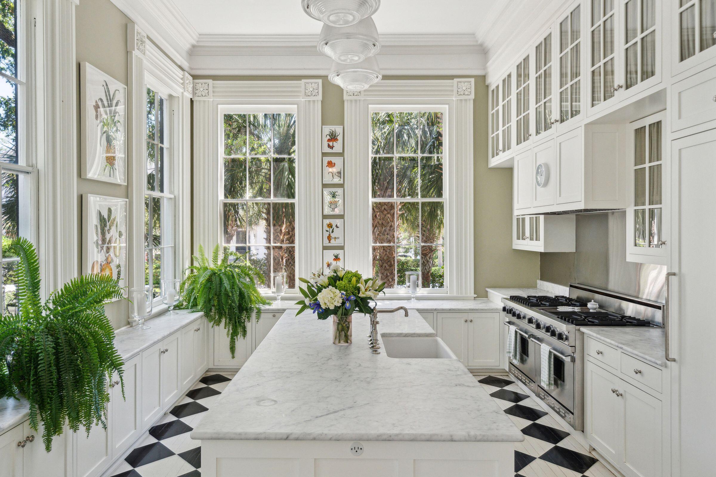 172 Tradd Street Charleston, SC 29401 - Photo 27 of 63 Kitchen