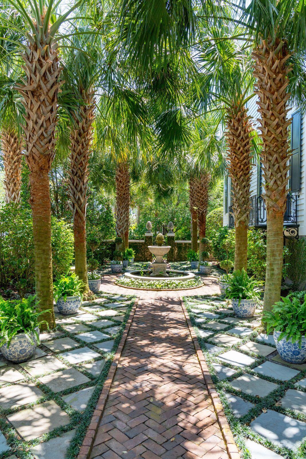 172 Tradd Street Charleston, SC 29401 - Photo 56 of 63 Garden