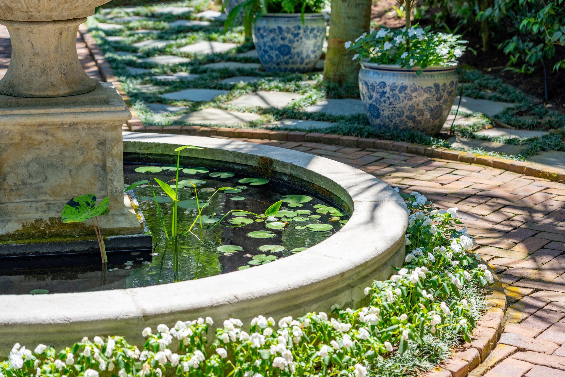 172 Tradd Street Charleston, SC 29401 - Photo 63 of 63 Garden