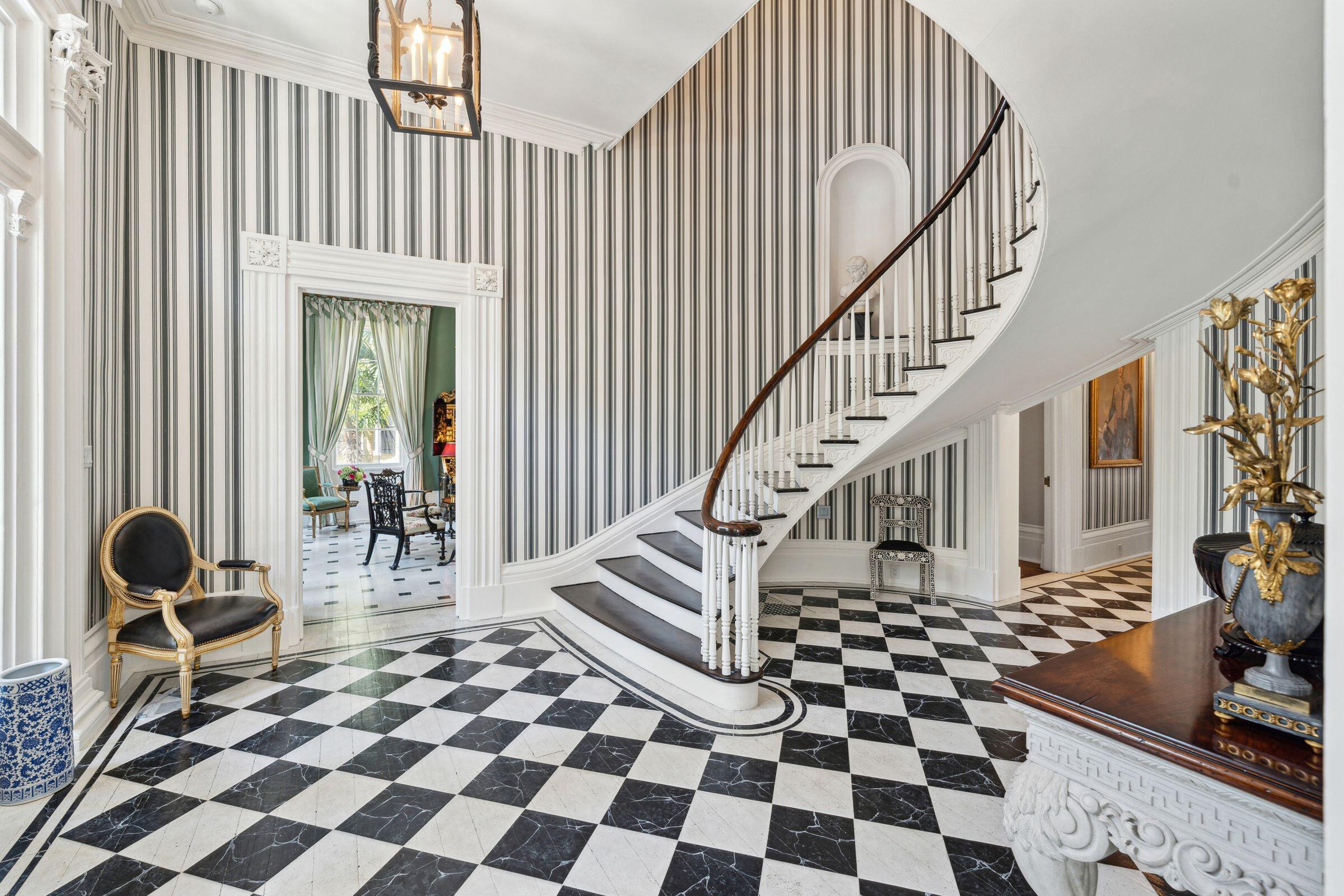 172 Tradd Street Charleston, SC 29401 - Photo 8 of 63 Foyer