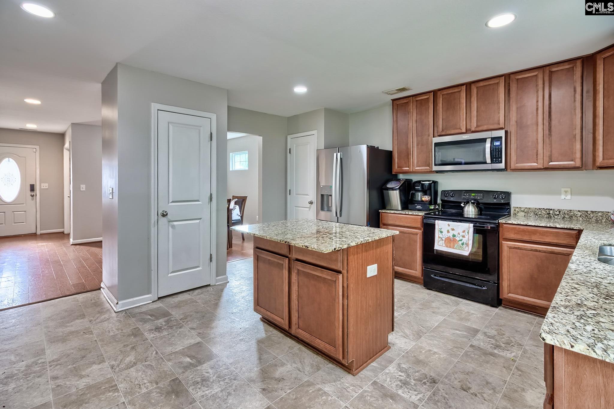 473 Denman Loop Columbia, SC 29229 - Photo 8 of 32 Gallery Image 8